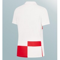 Camisa de Futebol Croácia Equipamento Principal Mulheres Europeu 2024 Manga Curta